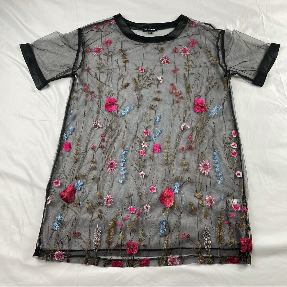 Fashion Nova Black Mesh Floral Lace Top Large